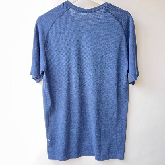Lululemon metal vent tech shirt , blue, size M J178 - Picture 2 of 5